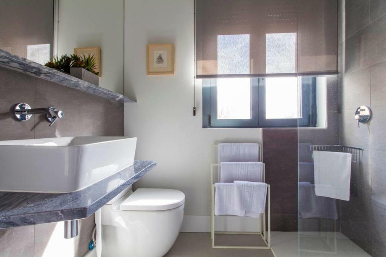 Apartamentos Rg Duplex San Bernardo Sevilla Cameră foto