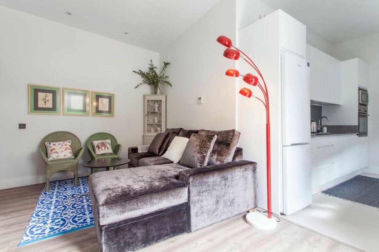 Apartamentos Rg Duplex San Bernardo Sevilla Cameră foto